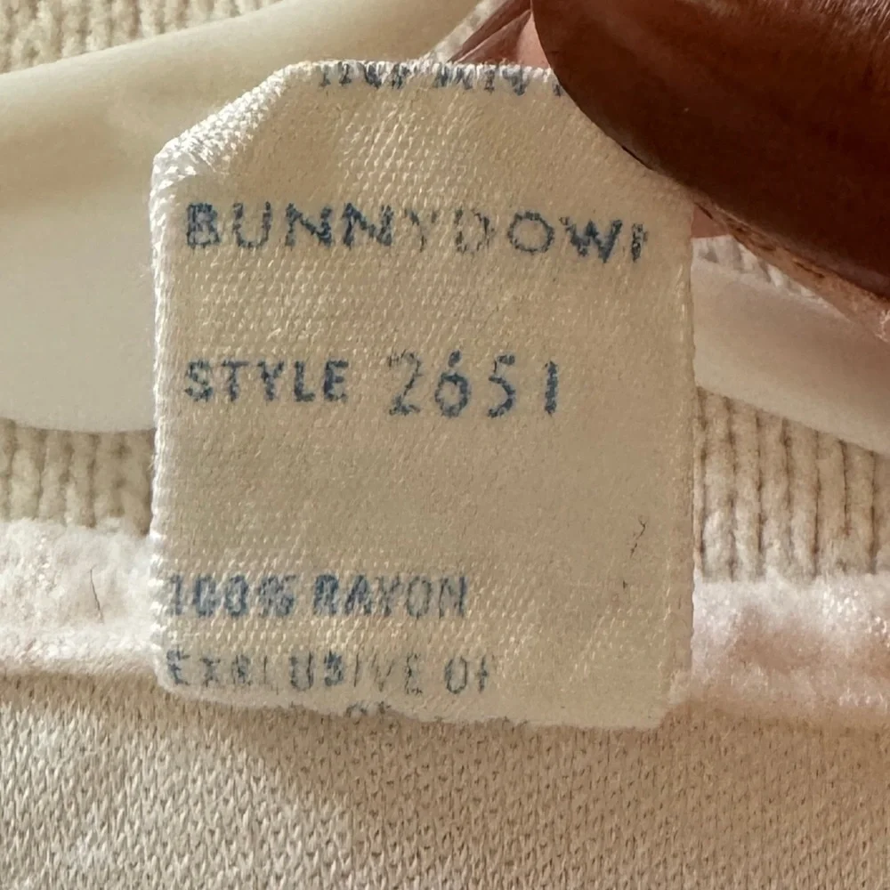 Hollywood Needlecraft bunnydown style